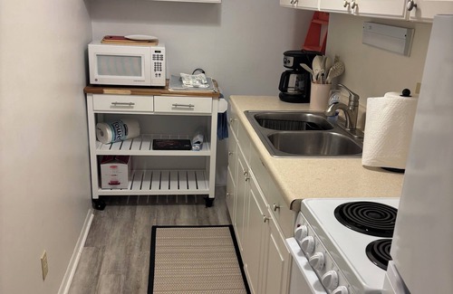 Everglades City Condo | Fisherman's retreat, cozy 1 bedroom condo, sleeps 4, in peaceful Everglades City