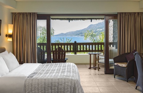 Beau Vallon Resort | Fisherman’s Cove resort