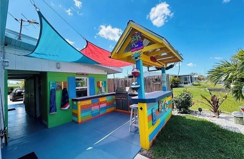 Matlacha House | Fisherman’s Paradise Cozy Waterfront Retreat Matlacha - Your Dream Escape