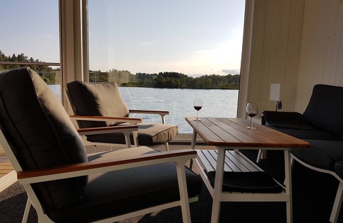 Vrigstad Cottage | Fishing paradise Småland, By lake Rusken.