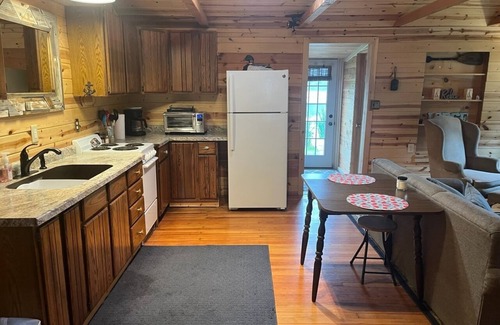 Solon Township Cabin | Fishing Shack