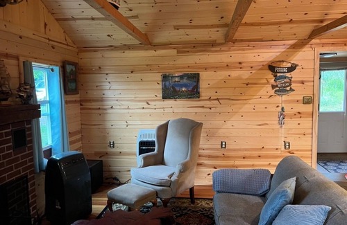 Solon Township Cabin | Fishing Shack