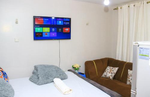 Embakasi Bed & Breakfast | fitbull homes