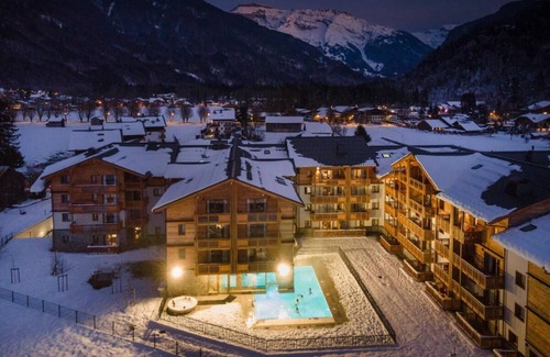 Samoens Apartment | Fitness, swimming pool, sauna, hammam, terrace, balcony, tv, ski locker, 33m², Samoëns