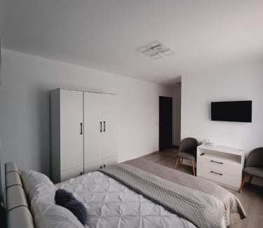 Cisnadie House | Five House