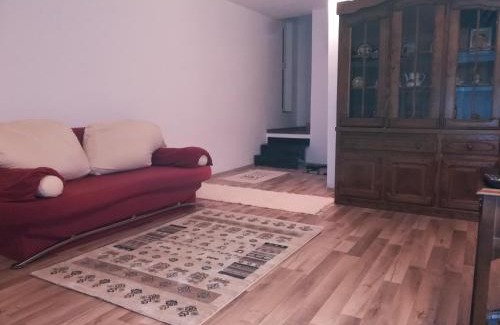 Ludus Villa | Five