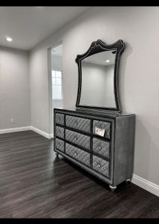 Bloomington Apartment | FIVE STAR- Your Home Away From Home