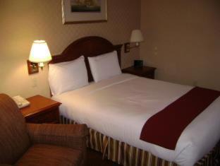 Lawrence Hotel | Five Towns Inn - JFK Airport