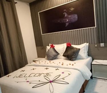 Maalhos House | Fiya Inn