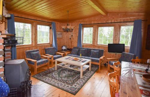 Tokke House | Fjellhytten by Norgesbooking - cozy traditional cabin