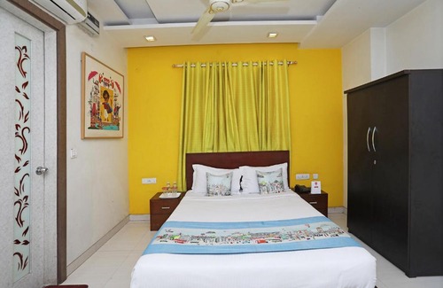 Pitampura Hotel | Flagship Kings Stay