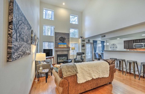 Woodlands Village House | Flagstaff Retreat with Patio and Grill about 1 Mi to NAU!