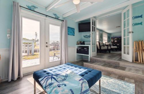 Flamingo Bay House | Flamingo Bay Cottage cottage