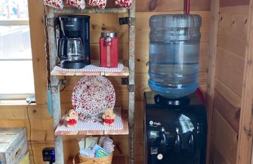 Hamersville Cabin | Flash Lodge Add-on Cabin-Pamela's Diamond