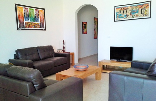 Santa Maria Apartment | Flat 2 Ground Floor, Beachfront Apartment