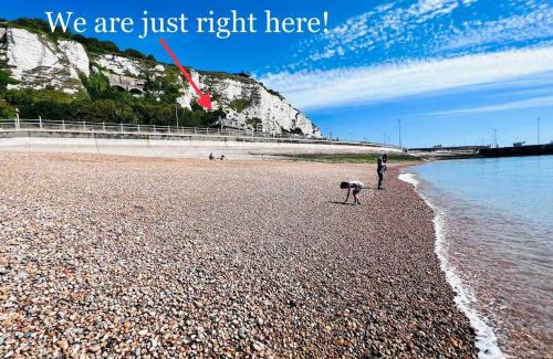 Dover Apartment | Flat 3 Marine Parade House, 1 East Cliff - Next to Dover Port, White Cliffs, Beach, Castle