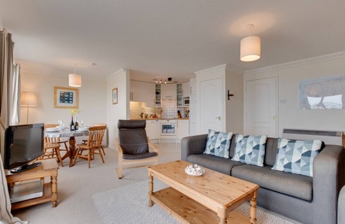 Putsborough Apartment | Flat 31 Clifton Court
