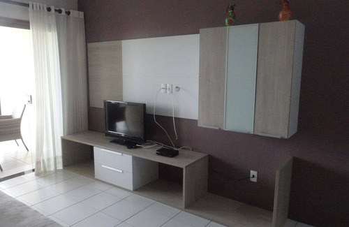 Saire Apartment | Flat in Gravesend with the structure of the Hotel Fazenda Monte Castelo