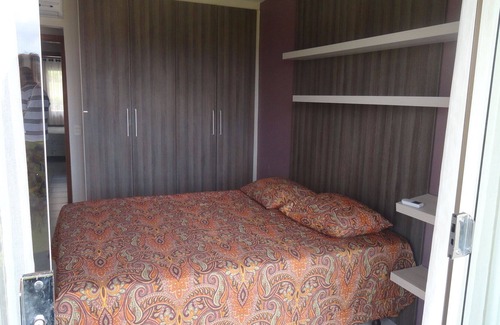Saire Apartment | Flat in Gravesend with the structure of the Hotel Fazenda Monte Castelo