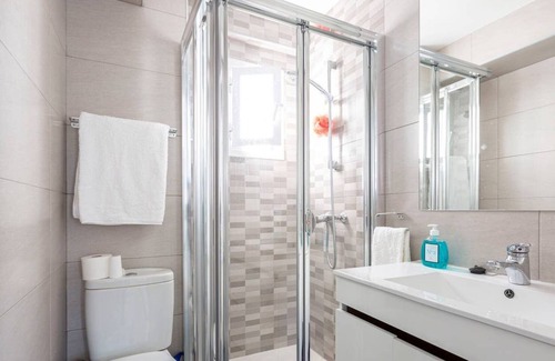 El Pilar Condo | FLAT SUITE LA VAGUADA