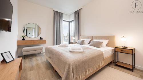 Orlinki Apartment | Flatbook - Yacht Harbor Apartments Sol Marina