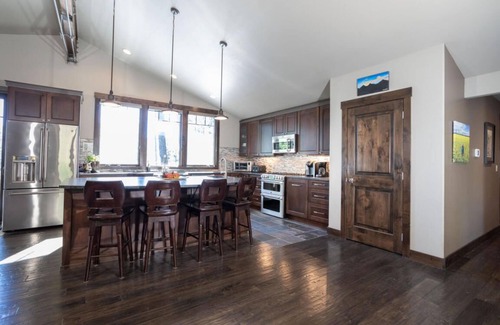 Dayton House | Flathead Lake Waterfront Dream House!
