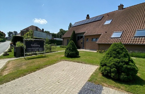 Oudenaarde Villa | Flemish Ardennes, Spacious house at the foot of the Koppenberg.