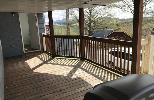 Ketchikan Apartment | Flexible Cancellation - 2 Bedroom/2 Bathroom in town Ketchikan, Alaska