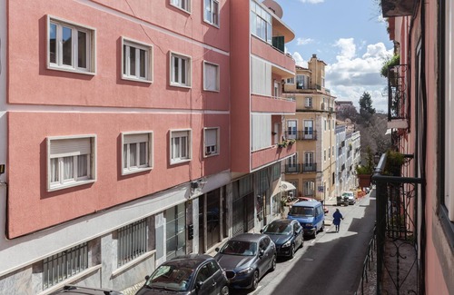 Sao Bento Apartment | FLH Príncipe Real Minimalist Retreat