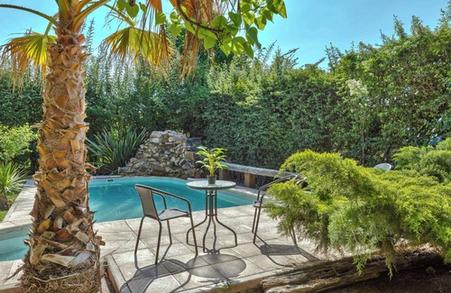 Chacras de Coria House | Fliphaus + Alzaga 5100 - 4 Bd House Pool, BBQ + Daily Cleaning