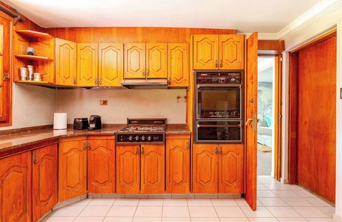 Godoy Cruz Ski Chalet | Fliphaus + Villa Wine House - Escorihuela Gascon Winery + Daily Cleaning