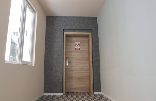 Sibiu Old Town Villa | Floasiu Residence Condo 3 rooms Appartement
