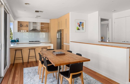 Hampton House | Flora - The three bedroom double story residence