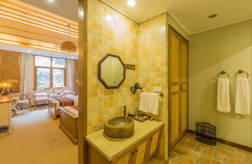 Anji Hotel | Floral Hotel Anji Zhongdeyuan