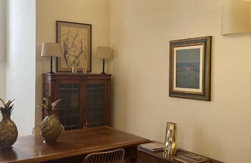 Sant' Ambrogio Apartment | Florence Cozy Retreat