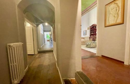 Sant' Ambrogio Apartment | Florence Cozy Retreat