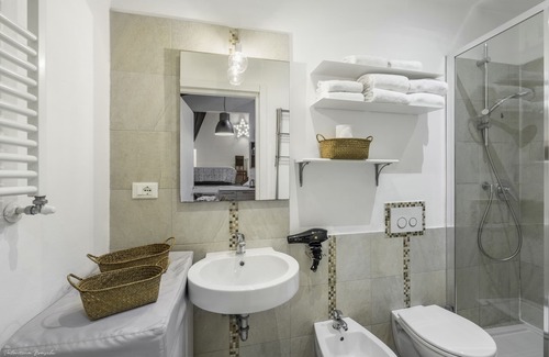 Santissima Annunziata Apartment | Florence Star Apartment, parking, free WiFi, 4 + 2 guests