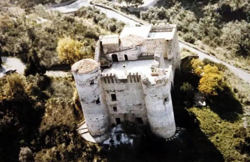 Praia a Mare House | Floresta Castle for 6 people sea view