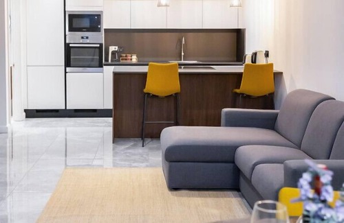 Floriana Apartment | Florette Suite 1BR with Stunning Lounge Terrace by ArcoBnb