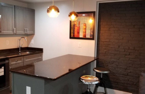 Le Droit Park House | Florida ave Triplex Living