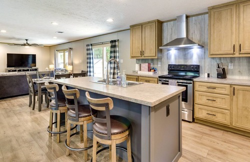 Chassahowitzka House | Florida Retreat Near Chassahowitzka River