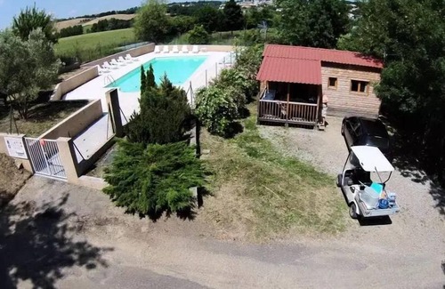 Montgeard Ski Chalet | Flower Camping Du Lac De Thésauque * - Chalet Comfort 35m2 1 bedroom - air conditioning + TV + covered terrace PMR 2 persons