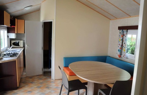 Muzillac House | Flower Camping La Blanche Hermine * - Mobil Home Berric COMFORT 27m2 (2 bedrooms - 5 people) + Terrace + TV 5 people