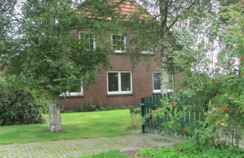 Eggeloge Apartment | Flower magic with a dog - holiday apartments land magic & flower magic