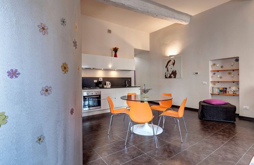 Santa Maria Novella Apartment | Flowers' Suite, 1 bedroom, in the core of the center!