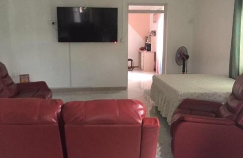 Baie du Cap Apartment | Flynns house