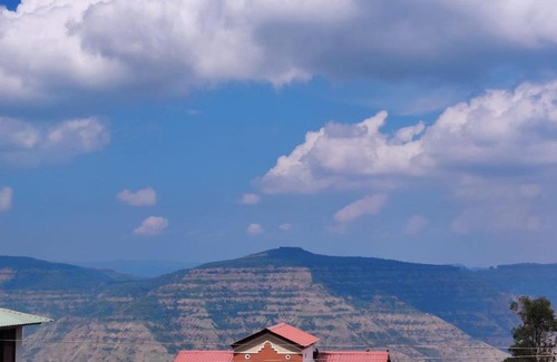 Wai Villa | Fogg Villa - Valley View/Swimming pool/AC