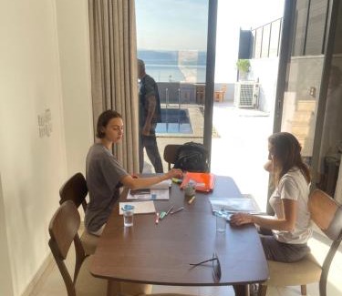 Sweimeh House | Follow Sea Villa