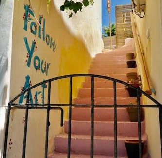 Kithira Apartment | Follow Your Art
