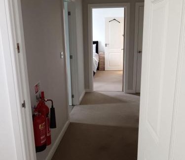 Barnsley Villa | Folly Lodge